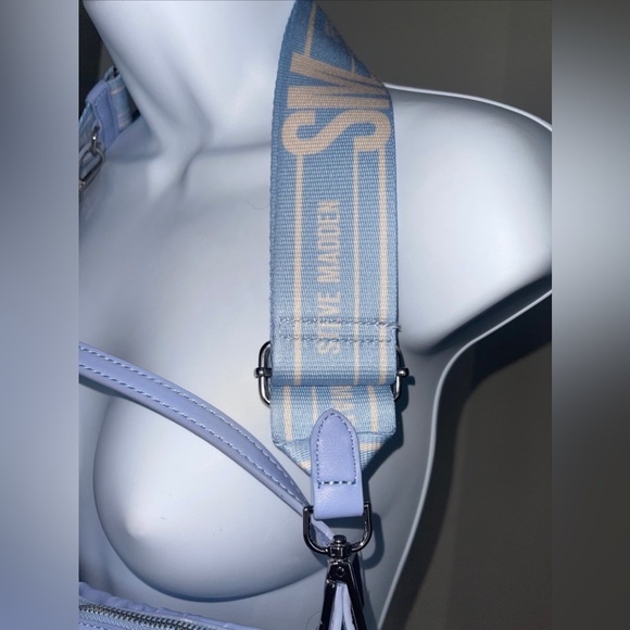 Steve Madden BCARMELA color Blue Shoulder/Crossbody Bag New 100% Authentic - Picture 4 of 9